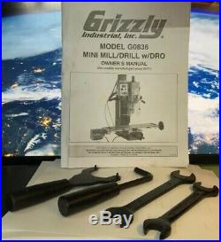 Grizzly G0836 (6x 23)1 HP Variable-Speed Mill, X-Y-Z DRO, Power Feed, Clamp Set