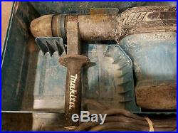 Makita HM0870C SDS-MAX Corded 10A 11 lbs Variable Speed Demolition Hammer