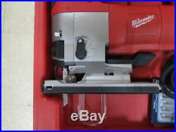 Milwaukee 6268-21 variable speed 6.5 amp jig saw in case and blades Excellent
