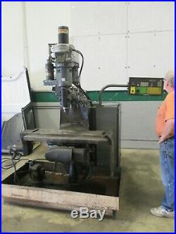 USED BridgePort Vertical 3-Axis CNC Milling Machine with Boss-8 Controls (DB)