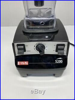 Vitamix 5200 Model VM0103 Black Variable Speed Blender 64oz Pitcher