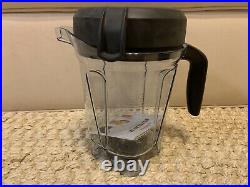 Vitamix 7500 64-oz Variable-Speed Blender with Aer Disc Container