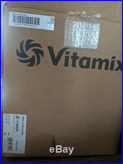Vitamix 7500 VM0158 64-oz 16-in-1 Variable Speed Blender with32 RED