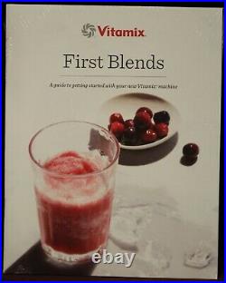 Vitamix (VM0197) Red Explorian Blender with10-Variable Speeds